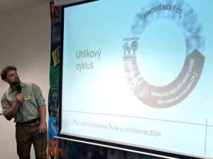 prezentace Cirkus C, žákovská konference Škola a udržitelnost 2024