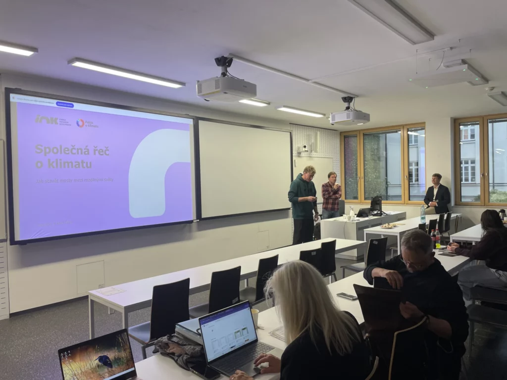 přednáška Petr Holík, Adam Čajka, konference Škola a udržitelnost 2025